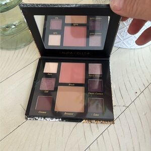 Laura Geller Black and Gold Card Holder the best dressed Face Palette w plastic